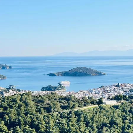 Greenhill&blue Sea
